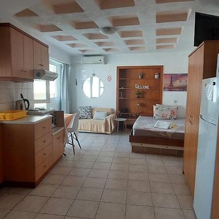 Studio Erato Rethymno  Luaran gambar