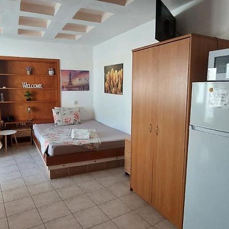 Studio Erato Rethymno  Luaran gambar