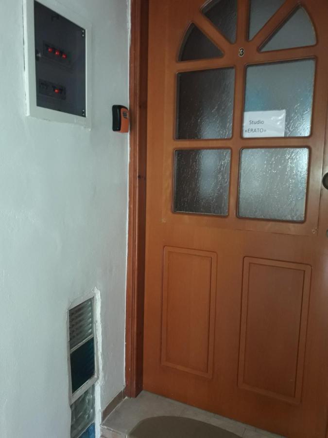Studio Erato Rethymno  Luaran gambar